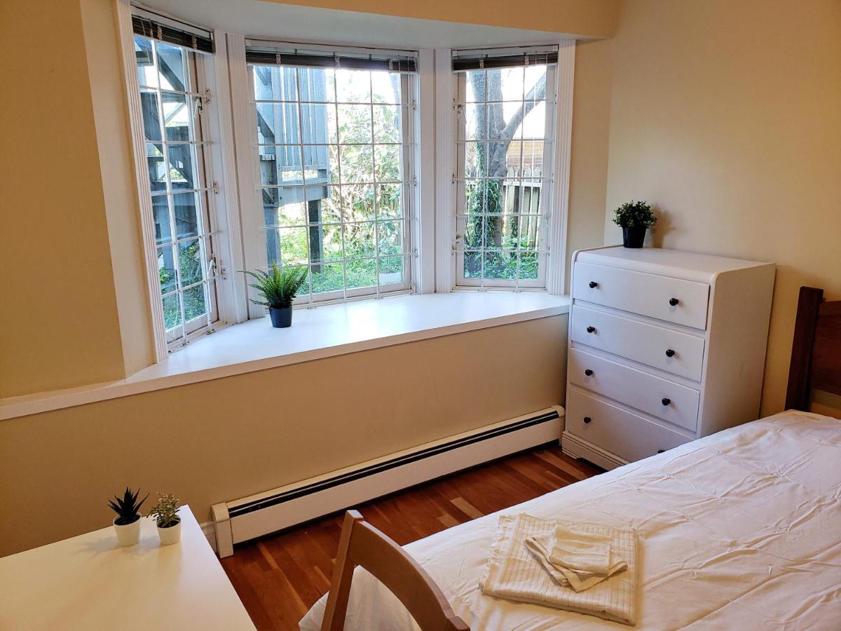 Bright Garden Suite By Forest & Beach & Ubc Vancouver Ngoại thất bức ảnh